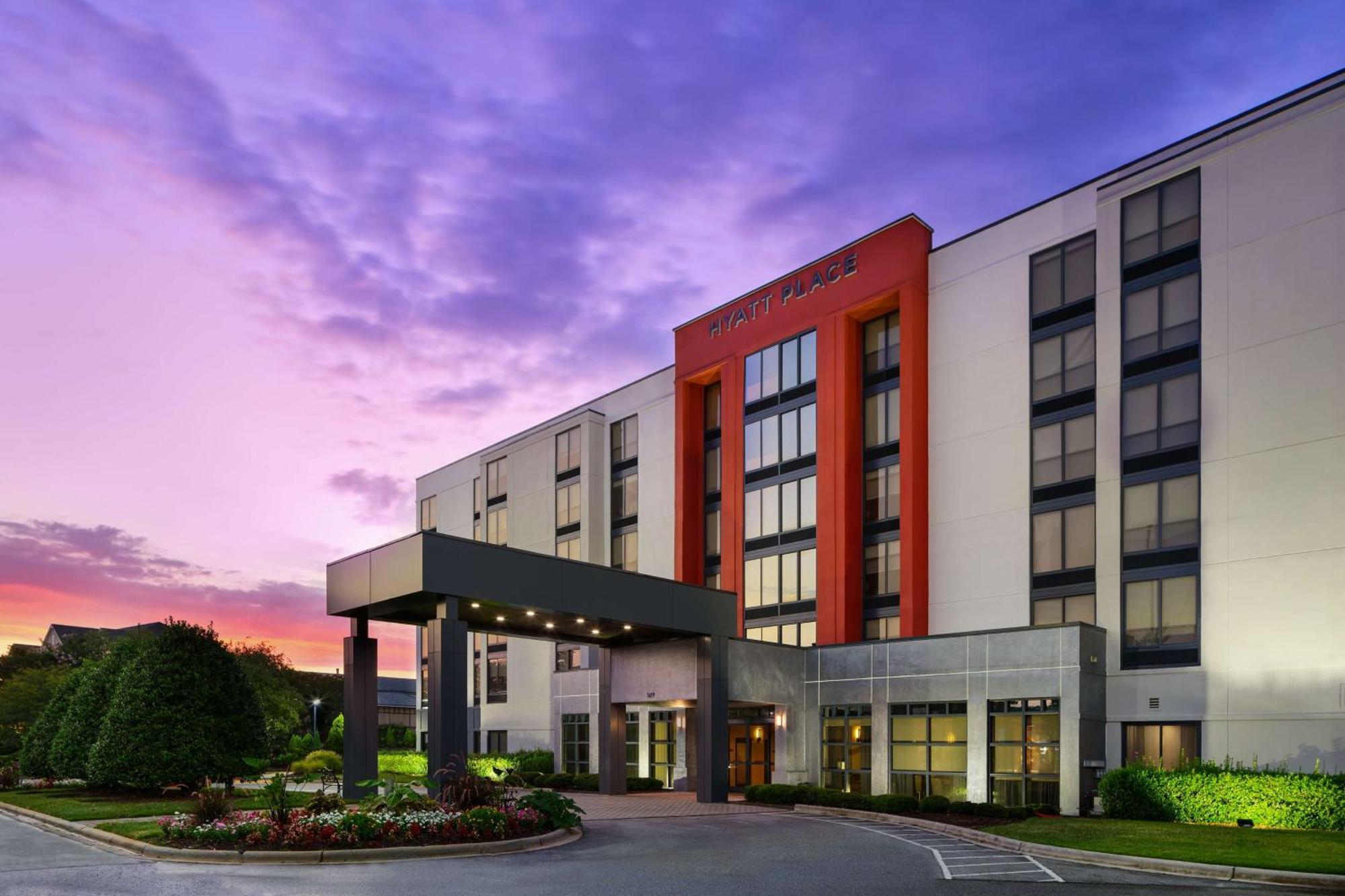 Hyatt Place Greensboro Exterior photo